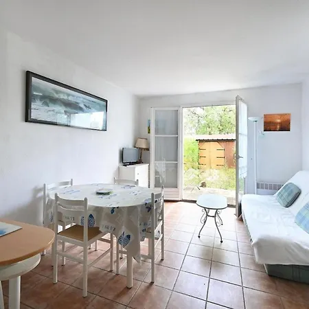 Villa 526 Clos Des Thermes 26 Courtyard, Parking And Pool Les Moulins de la Boire