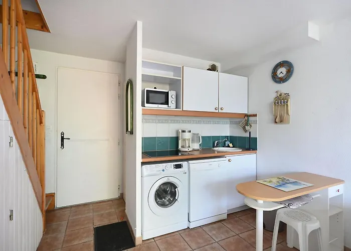 526 Clos Des Thermes 26 Courtyard, Parking And Pool 빌라 *